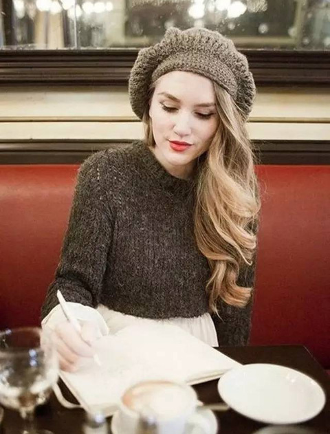 秋冬就得學(xué)會(huì)帽子搭配 秋冬就得學(xué)會(huì)帽子搭配