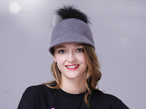 寒冬出街必備一款時(shí)髦帽子 寒冬出街必備一款時(shí)髦帽子