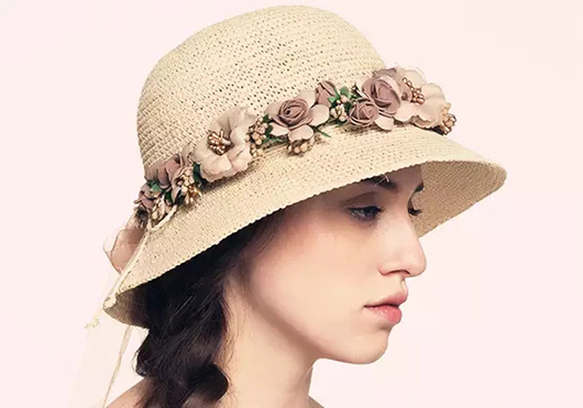夏日助攻女神出行的高顏值草編防曬帽 夏日助攻女神出行的高顏值草編防曬帽